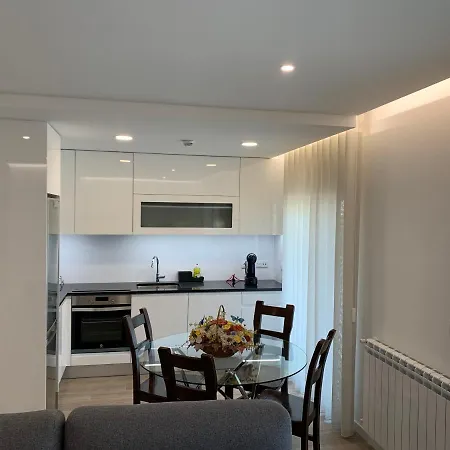 Quebra-mar 2 شقة نازاريه